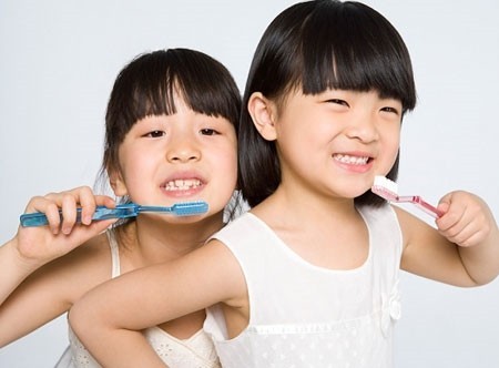Oral health education program launched  - ảnh 1